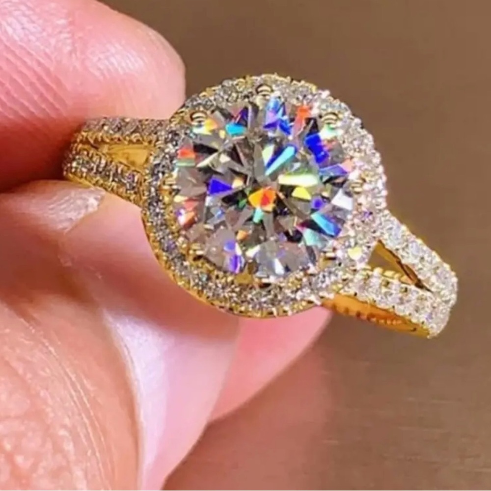 18K Gold Plated Ring - Picture 3 of 5